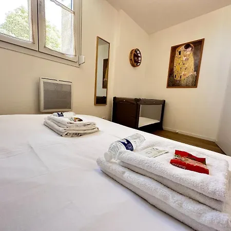 10 Personnes Avec Jacuzzi A 10 Min De Reims Fresnes-les-Reims