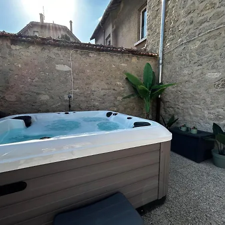 10 Personnes Avec Jacuzzi A 10 Min De Reims *